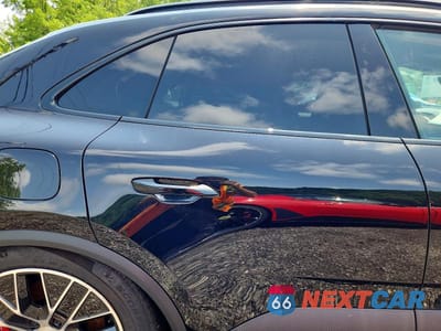 Zdjęcie 10 z 13 samochodu: 2025 PORSCHE MACAN 4S VIN:WP1AB2XA9SL153661 - miniatura