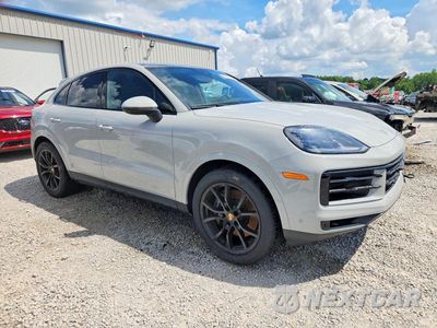Czwarte zdjęcie samochodu z boku: 2025 PORSCHE CAYENNE VIN:WP1BA2AYXSDA30364 - miniatura