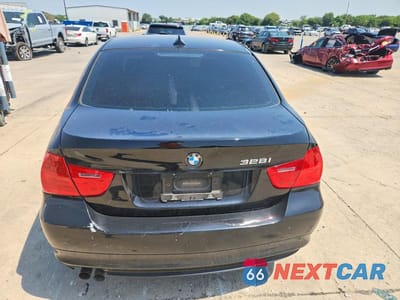 Zdjęcie 6 z 12 samochodu: 2009 BMW 328 I SULEV VIN:WBAPH53589A434084 - miniatura