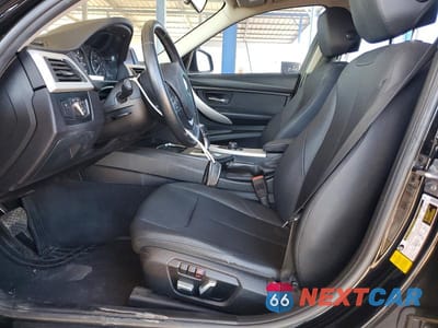 Zdjęcie 7 z 12 samochodu: 2018 BMW 320 I VIN:WBA8A9C50JAD26906 - miniatura