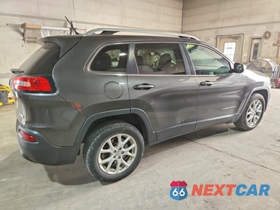 Trzecie zdjęcie samochodu z tyłu: 2016 JEEP CHEROKEE LATITUDE VIN:1C4PJLCS9GW273097 - miniatura
