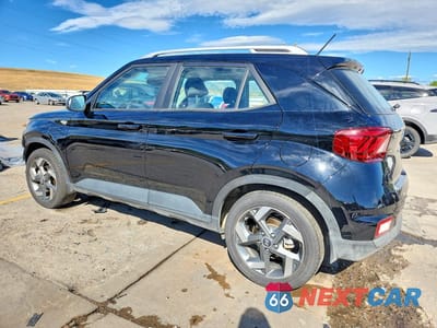Drugie zdjęcie samochodu z przodu: 2025 HYUNDAI VENUE SEL VIN:KMHRC8A39SU346268 - miniatura