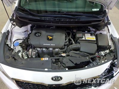 Zdjęcie 11 z 12 samochodu: 2018 KIA FORTE LX VIN:3KPFK4A71JE256857 - miniatura