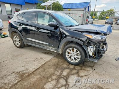 Czwarte zdjęcie samochodu z boku: 2021 HYUNDAI TUCSON VALUE VIN:KM8J33A48MU380410 - miniatura