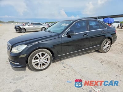 2013 MERCEDES-BENZ C 250 WDDGF4HB3DR270535 - główne zdjęcie licytacji z USA - miniatura