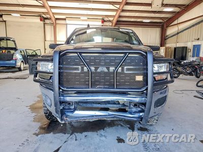 Piąte zdjęcie samochodu w środku: 2024 RAM 2500 BIG HORN VIN:3C6UR5JJ3RG193093 - miniatura