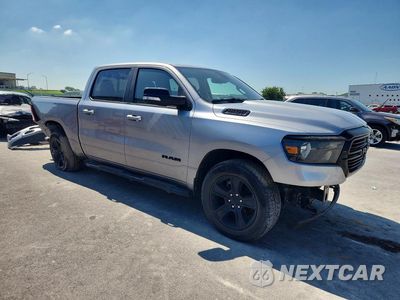 Czwarte zdjęcie samochodu z boku: 2021 RAM 1500 BIG HORN/LONE STAR VIN:1C6SRFFT6MN730109 - miniatura