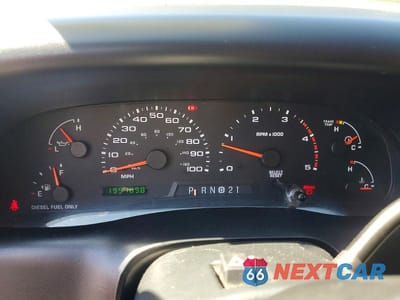 Zdjęcie 9 z 12 samochodu: 2002 FORD F250 SUPER DUTY VIN:1FTNX21F52EB99262 - miniatura