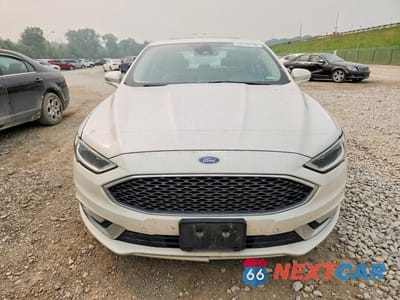 Piąte zdjęcie samochodu w środku: 2017 FORD FUSION TITANIUM VIN:3FA6P0K92HR136830 - miniatura