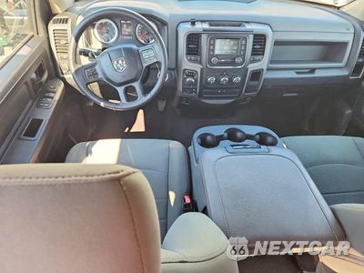 Zdjęcie 8 z 12 samochodu: 2017 RAM 1500 ST VIN:1C6RR7FG0HS616606 - miniatura