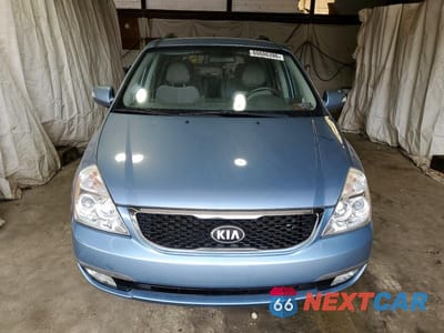 Piąte zdjęcie samochodu w środku: 2014 KIA SEDONA LX VIN:KNDMG4C76E6538980 - miniatura