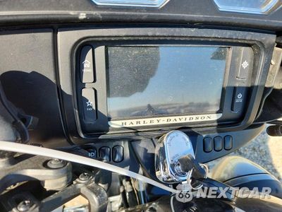 Zdjęcie 7 z 9 samochodu: 2017 HARLEY-DAVIDSON FLHTCUTG TRI GLIDE ULTRA VIN:1HD1MAD14HB856286 - miniatura