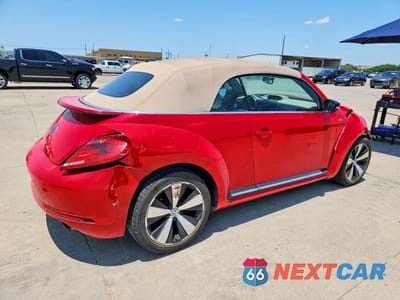 Trzecie zdjęcie samochodu z tyłu: 2014 VOLKSWAGEN BEETLE TURBO VIN:3VW7T7AT2EM823120 - miniatura