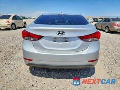Zdjęcie 6 z 12 samochodu: 2016 HYUNDAI ELANTRA SE VIN:5NPDH4AE3GH765471 - miniatura