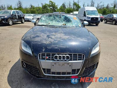 Piąte zdjęcie samochodu w środku: 2009 AUDI TTS VIN:TRUWF38J291023848 - miniatura