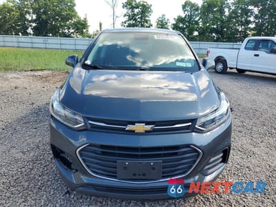 Piąte zdjęcie samochodu w środku: 2019 CHEVROLET TRAX LS VIN:3GNCJKSB7KL253382 - miniatura