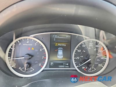 Zdjęcie 9 z 12 samochodu: 2018 NISSAN SENTRA SV VIN:3N1AB7APXJY264825 - miniatura