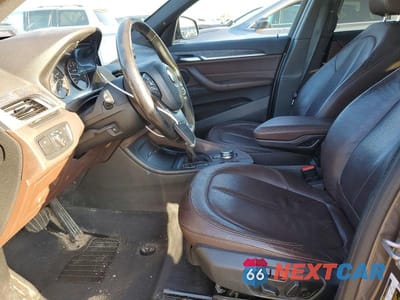 Zdjęcie 7 z 13 samochodu: 2017 BMW X1 XDRIVE28I VIN:WBXHT3Z3XH4A65618 - miniatura