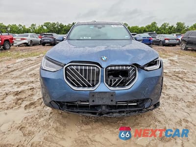 Piąte zdjęcie samochodu w środku: 2025 BMW X3 30 XDRIVE VIN:5UX53GP0XS9020703 - miniatura
