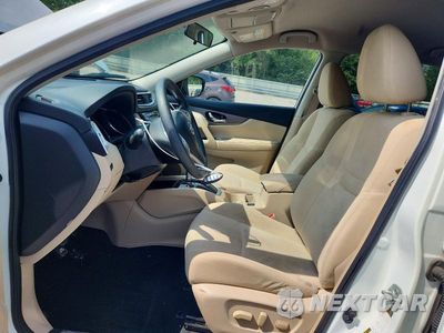Zdjęcie 7 z 13 samochodu: 2016 NISSAN ROGUE SV VIN:KNMAT2MV5GP617179 - miniatura