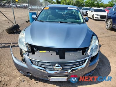 Piąte zdjęcie samochodu w środku: 2010 NISSAN ALTIMA 2.5 VIN:1N4AL2APXAN534443 - miniatura
