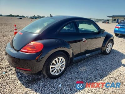Trzecie zdjęcie samochodu z tyłu: 2012 VOLKSWAGEN BEETLE VIN:3VWFP7AT6CM646231 - miniatura