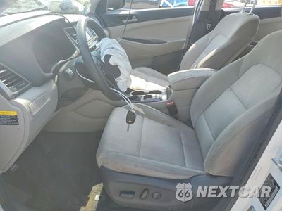 Zdjęcie 7 z 12 samochodu: 2017 HYUNDAI TUCSON ECO VIN:KM8J33A21HU576175 - miniatura