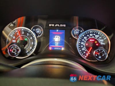 Zdjęcie 9 z 12 samochodu: 2025 RAM 1500 BIG HORN/LONE STAR VIN:1C6RRFFG1SN518443 - miniatura