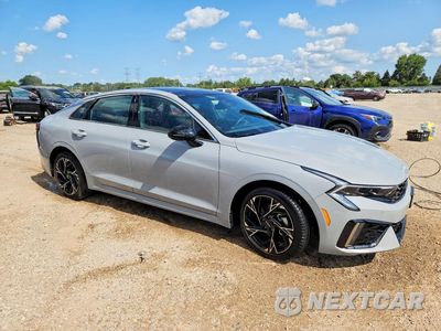 Czwarte zdjęcie samochodu z boku: 2025 KIA K5 GT LINE VIN:KNAG64J74S5379863 - miniatura