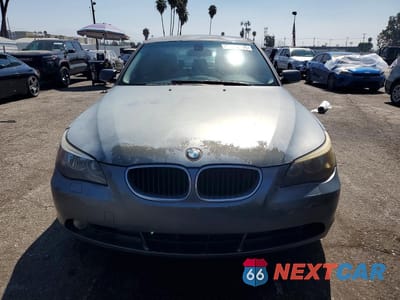 Piąte zdjęcie samochodu w środku: 2004 BMW 525 I VIN:WBANA53564B175495 - miniatura