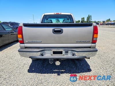 Zdjęcie 6 z 12 samochodu: 2002 CHEVROLET SILVERADO K1500 VIN:2GCEK19T921401931 - miniatura