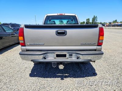 Zdjęcie 6 z 12 samochodu: 2002 CHEVROLET SILVERADO K1500 VIN:2GCEK19T921401931 - miniatura