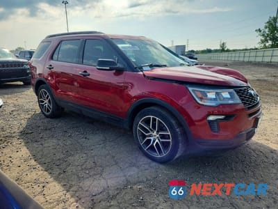 Czwarte zdjęcie samochodu z boku: 2018 FORD EXPLORER SPORT VIN:1FM5K8GT6JGC48787 - miniatura