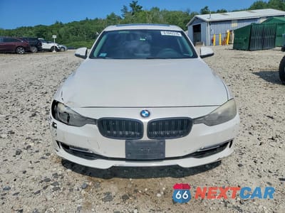 Piąte zdjęcie samochodu w środku: 2015 BMW 328 XI SULEV VIN:WBA3B5C5XFF959680 - miniatura