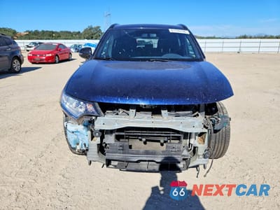 Piąte zdjęcie samochodu w środku: 2018 MITSUBISHI OUTLANDER SE VIN:JA4AZ3A31JZ053513 - miniatura