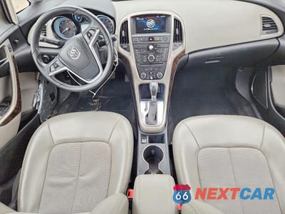Zdjęcie 8 z 12 samochodu: 2013 BUICK VERANO VIN:1G4PP5SK4D4118505 - miniatura
