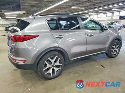 Trzecie zdjęcie samochodu z tyłu: 2019 KIA SPORTAGE SX VIN:KNDPRCA67K7524040 - miniatura