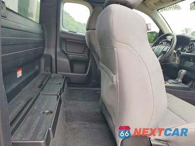 Zdjęcie 10 z 12 samochodu: 2016 TOYOTA TACOMA SR VIN:5TFRX5GN6GX067155 - miniatura