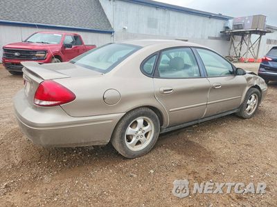 Trzecie zdjęcie samochodu z tyłu: 2004 FORD TAURUS SES VIN:1FAFP55234G150300 - miniatura