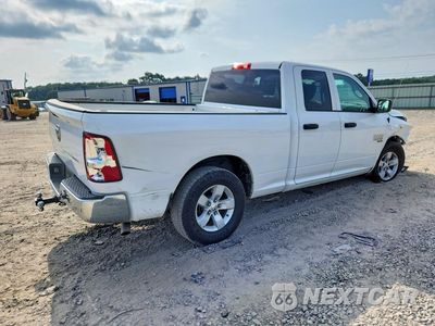 Trzecie zdjęcie samochodu z tyłu: 2020 RAM 1500 CLASSIC TRADESMAN VIN:1C6RR6FG6LS121247 - miniatura