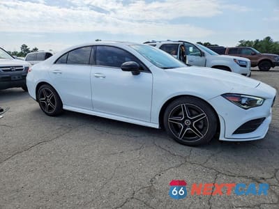 Czwarte zdjęcie samochodu z boku: 2021 MERCEDES-BENZ CLA 250 4MATIC VIN:W1K5J4HB4MN208333 - miniatura