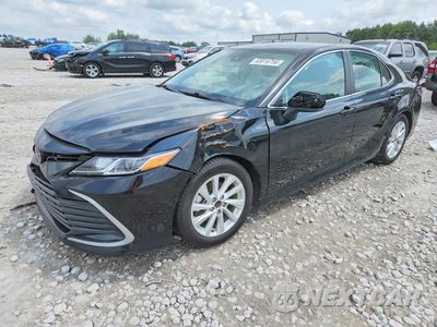 2023 TOYOTA CAMRY LE 4T1C11BK3PU087437 - główne zdjęcie licytacji z USA - miniatura