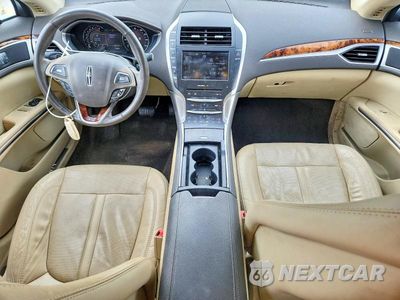 Zdjęcie 8 z 12 samochodu: 2014 LINCOLN MKZ VIN:3LN6L2GK7ER812130 - miniatura