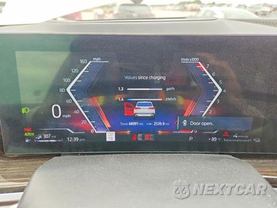 Zdjęcie 9 z 13 samochodu: 2025 BMW X5 XDRIVE50E VIN:5UX43EU06S9X96024 - miniatura