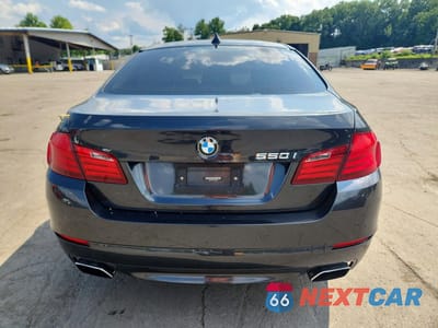 Zdjęcie 6 z 12 samochodu: 2011 BMW 550 XI VIN:WBAFU9C54BC785857 - miniatura