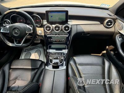 Zdjęcie 9 z 12 samochodu: 2015 MERCEDES-BENZ C 300 4MATIC VIN:55SWF4KB9FU000313 - miniatura