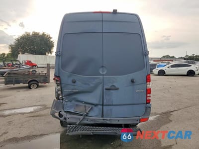 Zdjęcie 6 z 14 samochodu: 2018 MERCEDES-BENZ SPRINTER 2500 DELIVERY VAN VIN:WD3PE7CD9JP625815 - miniatura