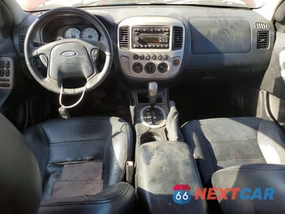 Zdjęcie 8 z 13 samochodu: 2005 FORD ESCAPE LIMITED VIN:1FMYU94175KD29445 - miniatura