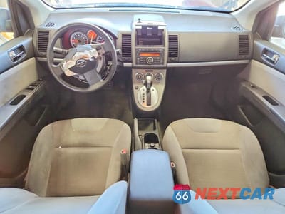 Zdjęcie 8 z 12 samochodu: 2012 NISSAN SENTRA VIN:3N1AB6AP8CL707385 - miniatura