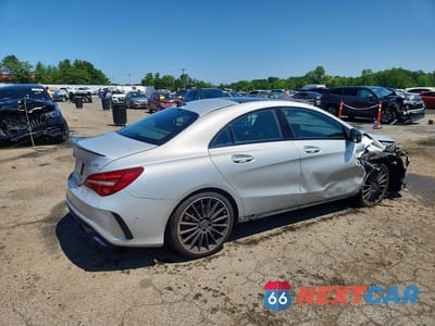 Trzecie zdjęcie samochodu z tyłu: 2017 MERCEDES-BENZ CLA 45 AMG VIN:WDDSJ5CB4HN430134 - miniatura